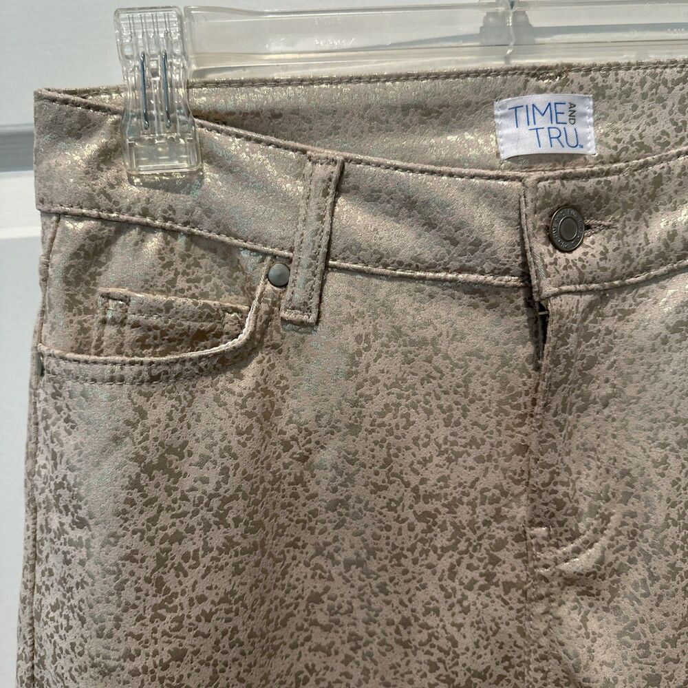 Women’s Time And Tru Metallic Gold Stretch Dress Pant - Size 6 - Picture 6 of 8